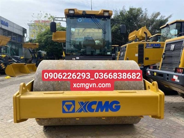 Xe Lu rung 2 cầu thủy lực 11 tấn 2024 - XS113